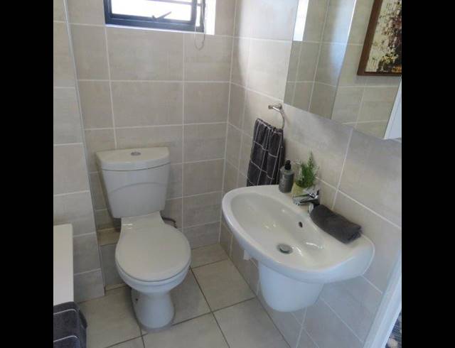2 BEDROOM APARTMENT TO LET IN GREENBAY ECO ESTATE